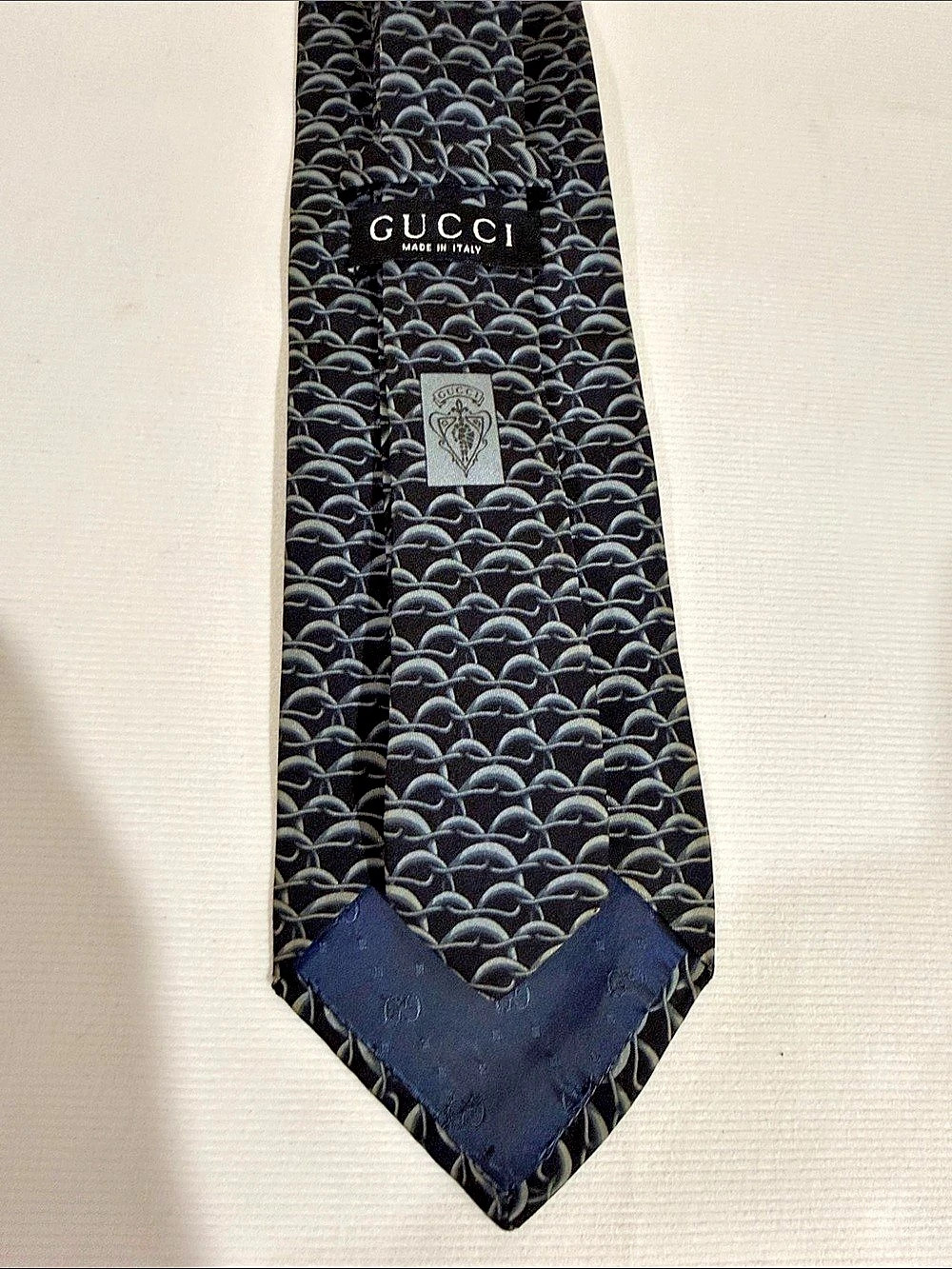 Gucci Silk Geometric Tie in Black & Gray Like New